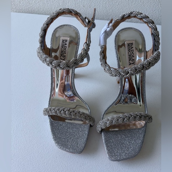 Badgley Mischka Fennel Silver Cocktail Heels Braided Size 8 Formal Elegant Gala - Picture 8 of 8
